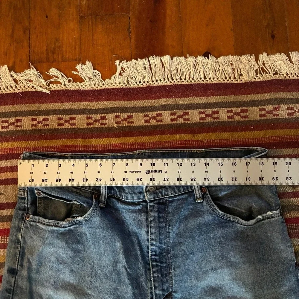 Levis 550 Relaxed Fit Tapered Leg Blue Denim Jeans Mens W40 L34 Medium Wash
